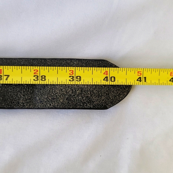 Robbie French Designs Genuine Leather Cross Belt - Picture 7 of 8